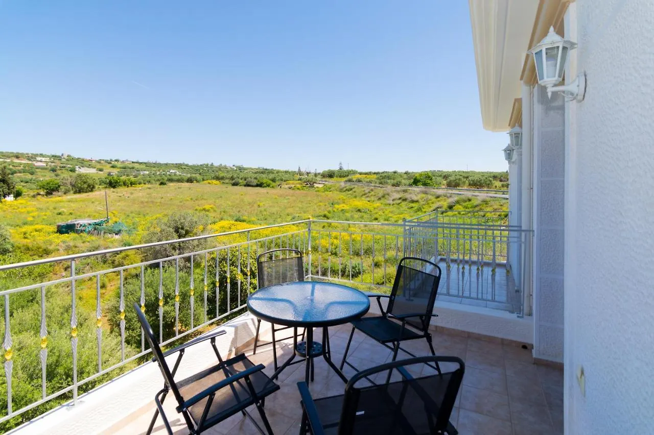 Stratos Palace Elia  0*, Elia (Crete) Greece